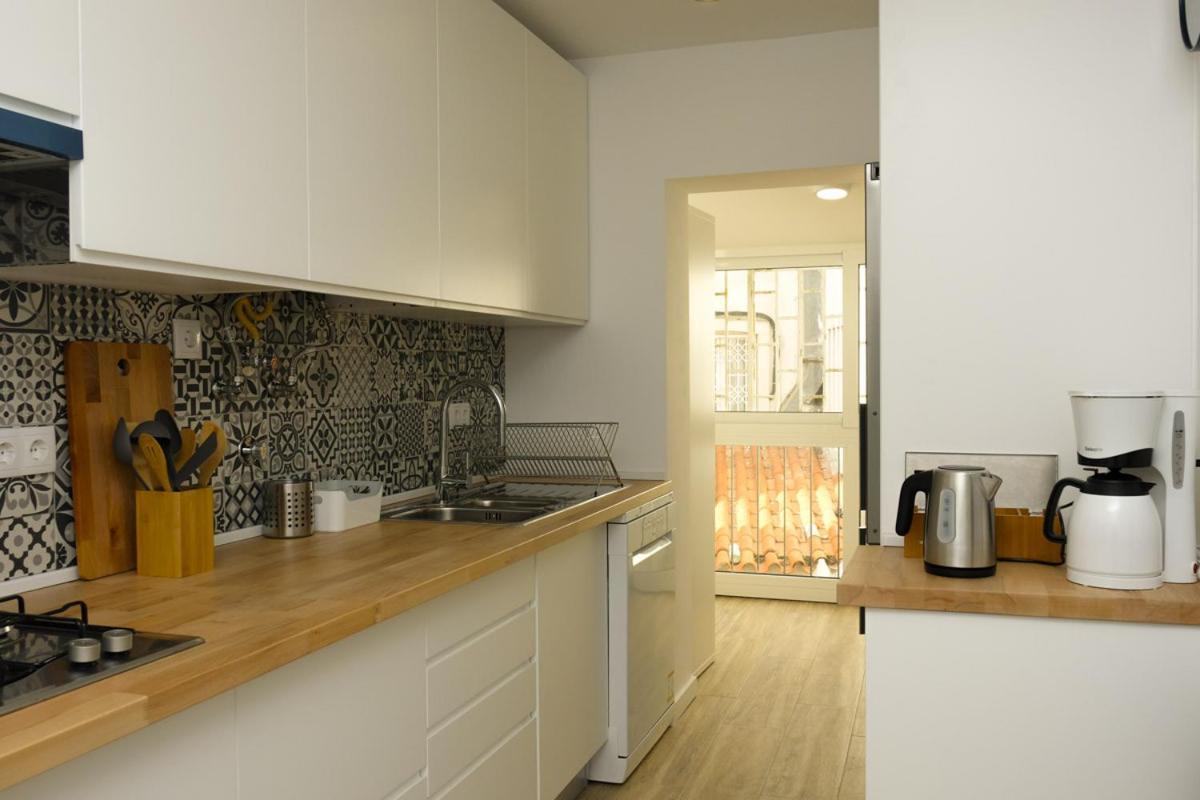 Love Apartment Beco Torto, 카스카이스 외부 사진